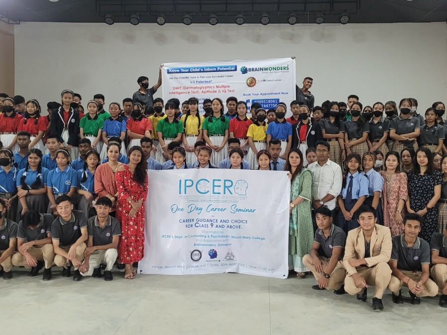 Students pose for lens after the ‘Career Guidance & Choice” seminar organised by the Department of Counselling & Psychology, MMC Chümoukedima and IPCER in collaboration with  Brainwonders Dimapur to on April 30.